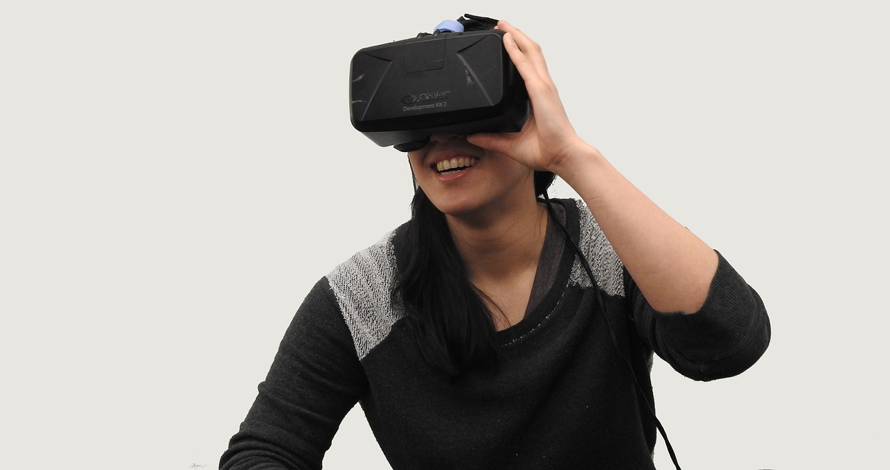 最新VR产品重塑虚拟现实世界，引领科技新潮！