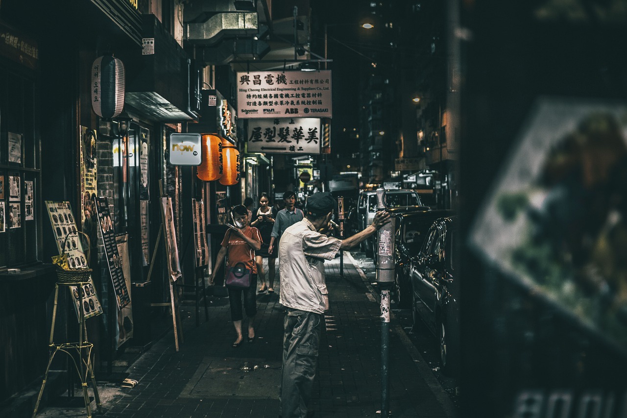 居家男人电影的温馨都市故事