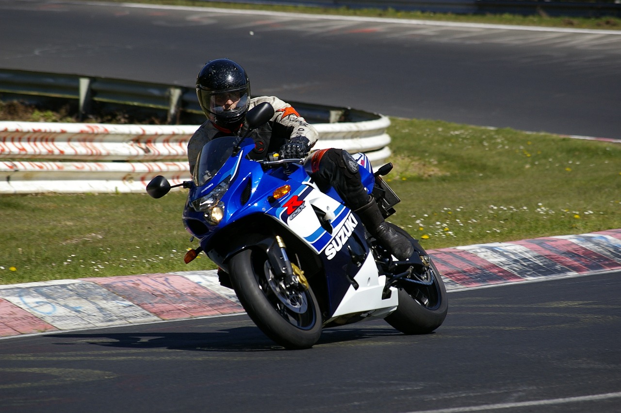 铃木GSX250R最新款价格及市场影响力解析