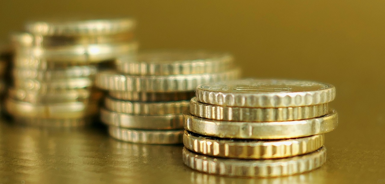 金价波动解析，影响因素与价格变动探讨